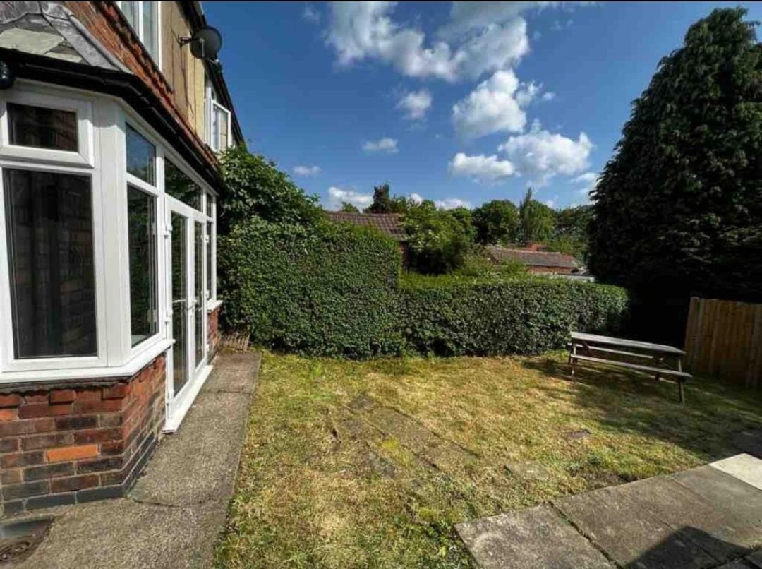 Charming York House- Walking Distance To Town Centre Villa ภายนอก รูปภาพ