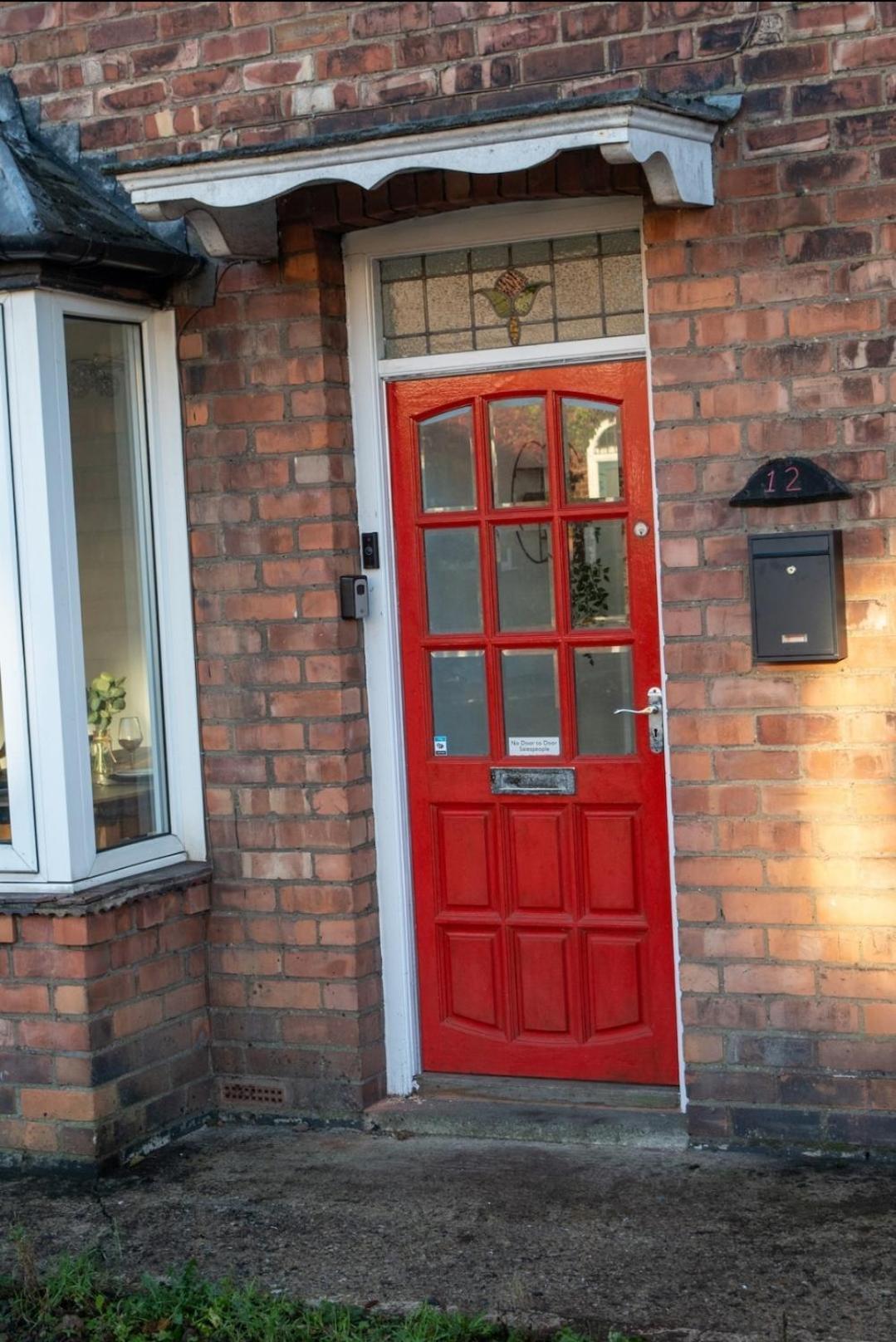 Charming York House- Walking Distance To Town Centre Villa ภายนอก รูปภาพ